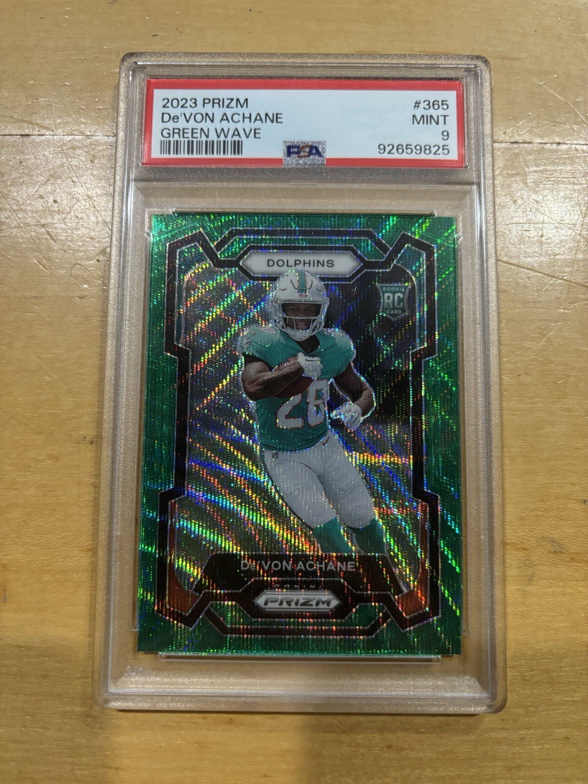 2023 Panini Prizm - Green Wave Prizm #365 De'Von Achane (RC) PSA 9
