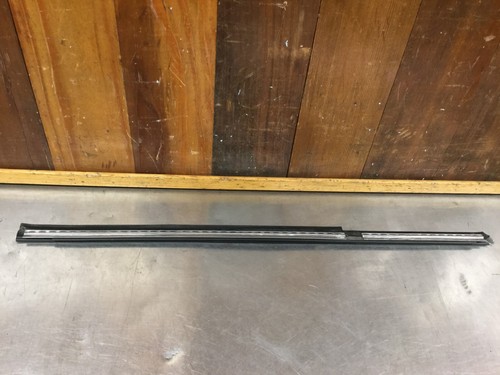 Alfa Romeo Spider • Original Driver's Side Outer Top Chrome Molding. KAR1012 - Picture 8 of 12