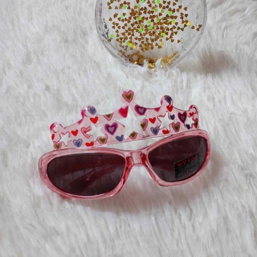Princess Girls Hearts Sunglasses - Picture 1 of 6