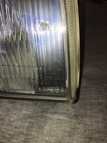 OEM LEFT Driver Headlight Headlamp Light Lamp Volkswagen Jetta 1996 Lights 93-98 - Picture 4 of 11