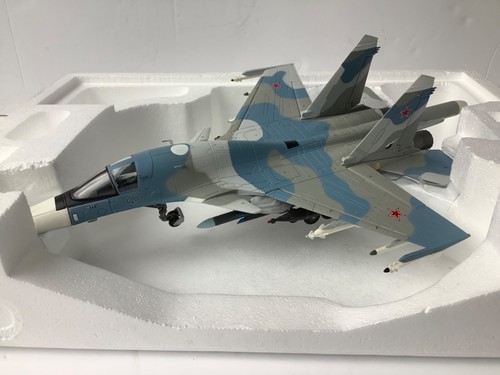 Gaincorp 8011 1:72 Suchoi SU-34 Strike Flanker Fullback "Bort 43" blau Neu in OVP - Bild 3 von 5