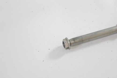 11 11-25 SUZUKI GSXR600 GSXR750 OEM FRONT WHEEL RIM AXLE PIVOT BOLT #1626 - Picture 3 of 5