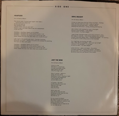 VINYL: HEART; Magazine - Picture 2 of 6