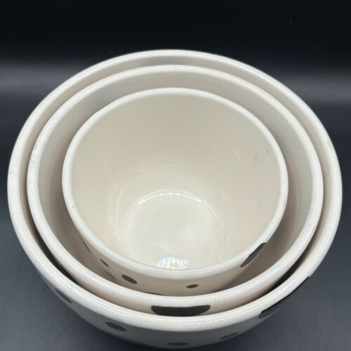 Set 3 ciotole impilabili in ceramica a pois bianco e nero Nantucket Home - Foto 5 di 15
