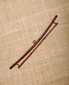 BAMBOO HANGER UP TO 15" QUILT TAPESTRY OBI DISPLAY WALL HANGING FABRIC TEXTILE  eBay BAMBOO HANGER UP TO 15" QUILT TAPESTRY OBI DISPLAY WALL HANGING FABRIC TEXTILE  eBay
