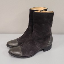 Gravati Italian Leather Suede Low Heel Gray Boots Size 8.5 Zip Up Above Ankle 