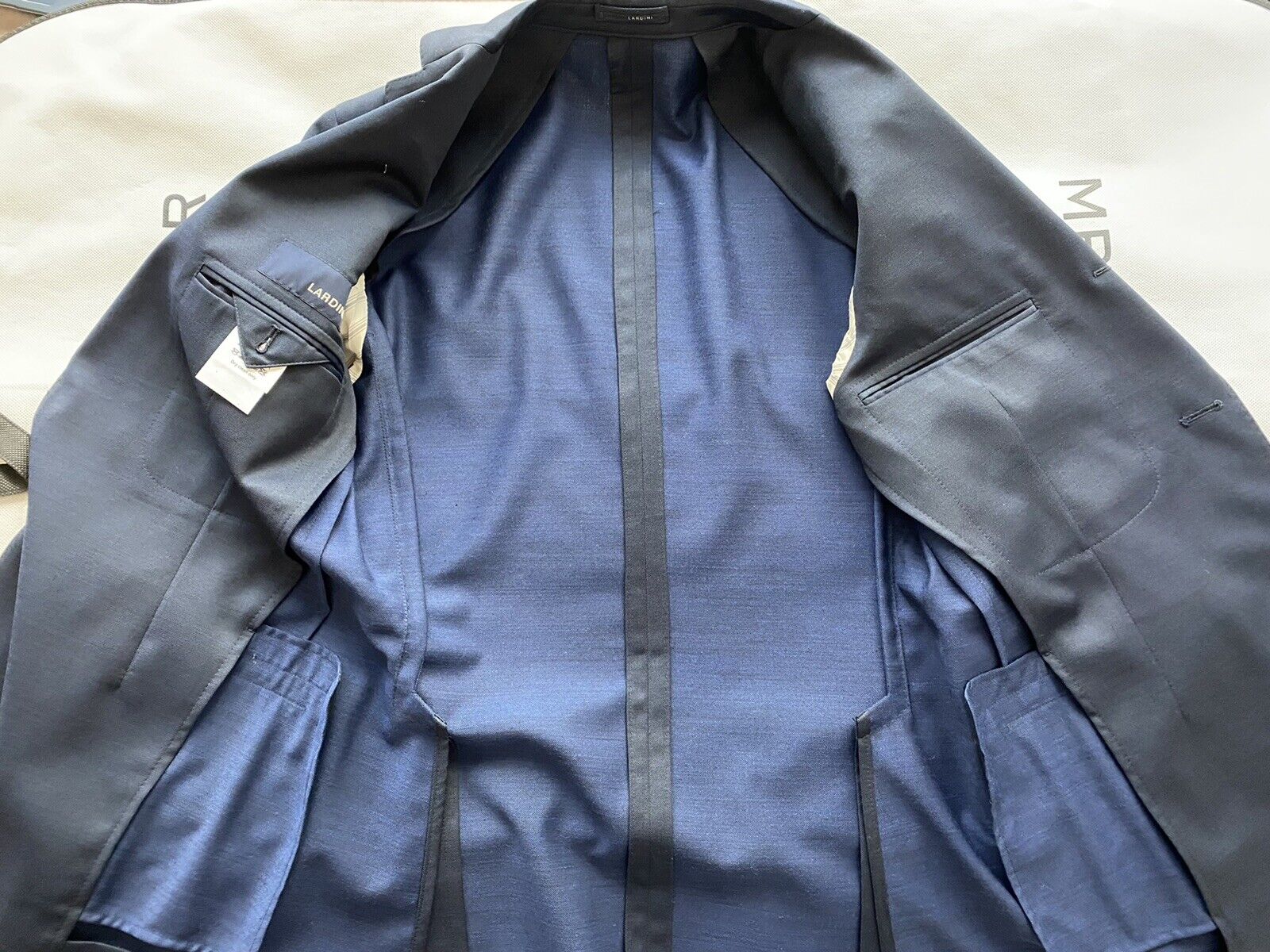 LARDINI Navy Blue Two-Piece Single Breasted Wool Suit EU 46 US 36 Boglioli - Picture 8 of 9