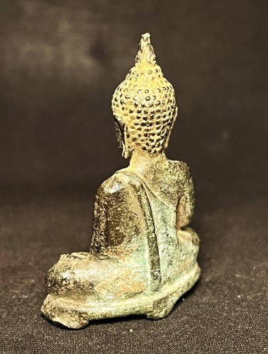 OLD THAI AMULET BUDDHA, PHRA CHIANG SAEN ( Sing 3 ) Goodness and Success - Picture 5 of 7