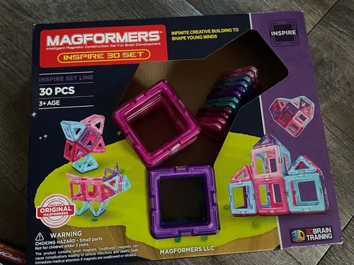 Magformers 123 Pieces from 4 Sets - with boxes and manuals - GREAT VALUE - Picture 5 of 5