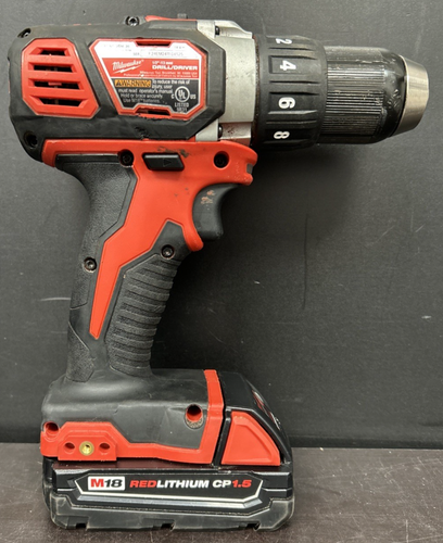 Milwaukee M18 Compact Drill 1/2 Inch With Battery - Picture 2 of 5