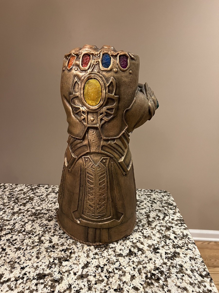 Infinity Gauntlet Adult Deluxe Thanos Glove Infinity Gauntlet Adult Deluxe Thanos Glove