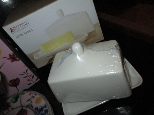 MAXWELL WILLIAMS BUTTER DISH & TEAS & C'S (NEW IN BOX) - Picture 6 of 22