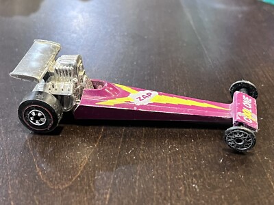 【限定色】惹き鉄となるヒールパンプス scarlet bullet ver. Hot Wheels 1975 Redline Cool One Zap Dragster Hong Kong Base