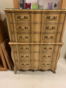 Huntley Quality Furniture Highboy Dresser French Provincial Chest