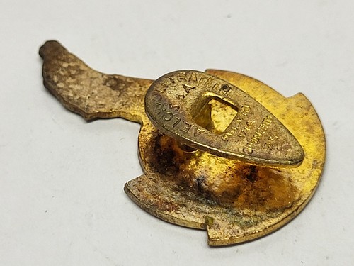 Insignia esmaltada de colección 1955 XI Copa Mundial de Hockey sobre Rodillos, Milán Italia - Imagen 4 de 7