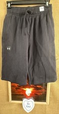 NWT Under Armour men  s black M loose athletic shorts fleece elastic waist drawst