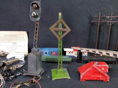 Lionel & Marx 068, 152, 260 Vintage O Layout Accessories Telephone Poles Clips - Picture 4 of 19