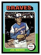 1975 TOPPS MINI BASEBALL JOE NIEKRO #595 ATLANTA BRAVES HIGH GRADE PHIL'S BRO!