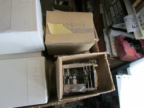 Neu Taylor Instrument pneumatische Impulsmotoren 1/3 RPH CCW 240 Puls/Stunde 83S223 - Bild 12 von 12