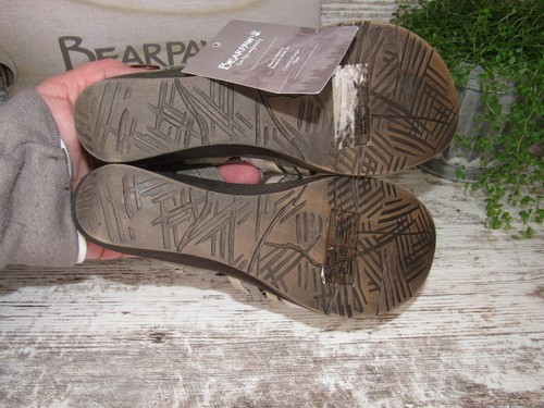New ~ Bearpaw Women's Viola Pewter Casual Ankle Strap Wedge Sandals Size 6 / 37 - Picture 4 of 6