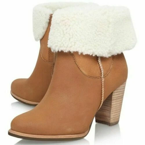 Ugg charlee boots deals