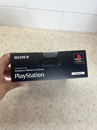 PlayStation 5 DualSense Wireless Controller - 30th Anniversary Sofort Versandfertig - Bild 4 von 7