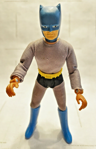 Vintage 1972 Mego Batman DC Comics 8" Action Figure by Mego 100% Original WGSH - Picture 5 of 6