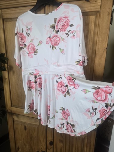 Allegrace Womens 3X 22W-24W White Rose Short Sleeve Crossover Tunic Top, NWT! - Picture 9 of 15
