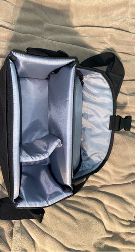 Canon EF-S 24mm f/2.8 Lens and Camera Bag - Picture 4 of 4