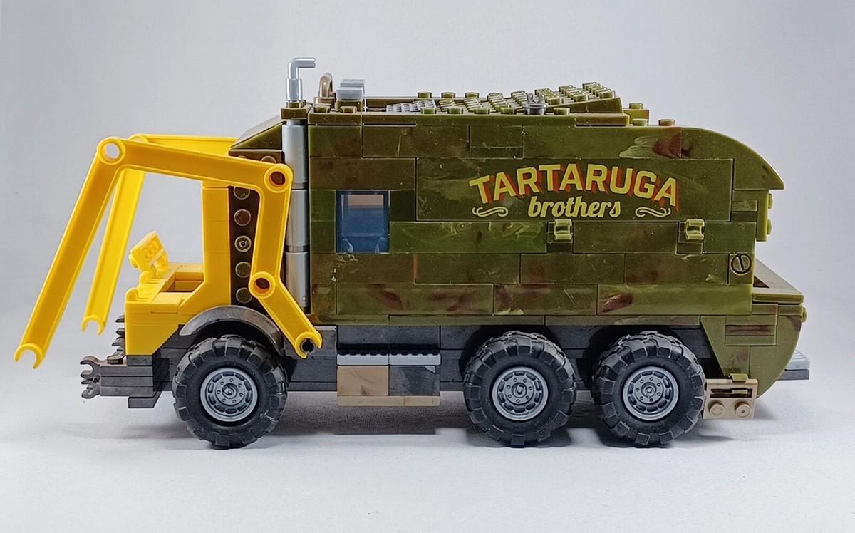 Mega Bloks TMNT Tartaruga Brothers Garbage Battle Truck