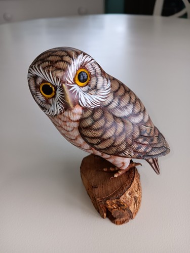 VTG HAND CARVED & PAINTED WOODEN PERCHED OWL BIRD FIGURINE WOOD BASE FOLK ART 5"