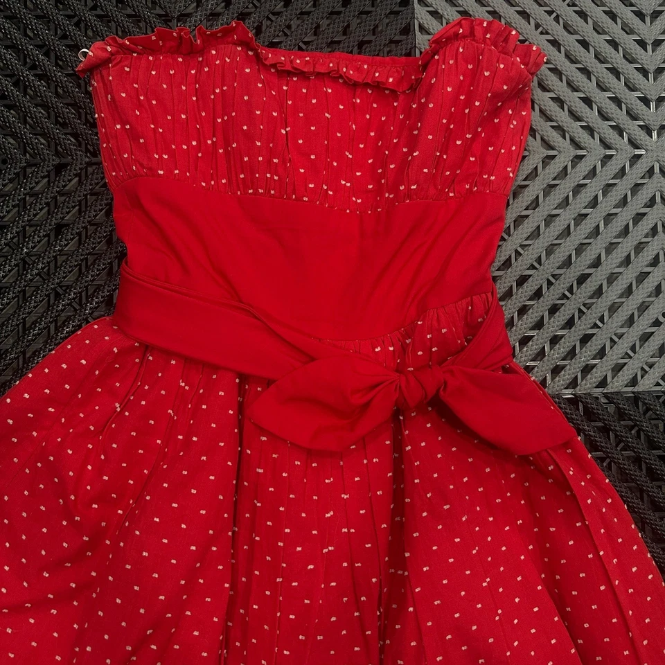 Vestido Betsey Johnson Punto Rojo Sin Tirantes Calce y Acampanado - Talla 4 - ¡Lindo! Foto 2 de 4