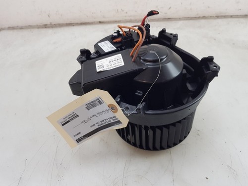 MOTORE VENTOLA RISCALDAMENTO Mercedes-Benz A (W176) 2013 A2469064200 #309833 - Imagen 2 de 4