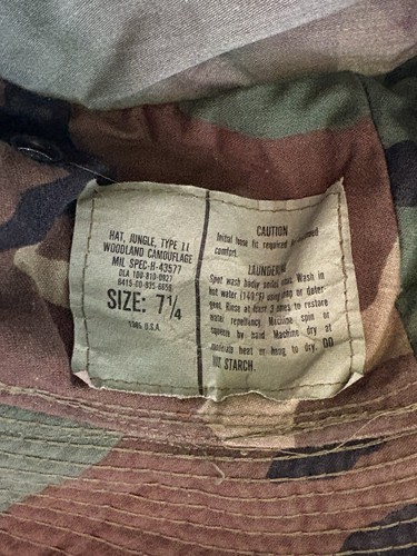 Cappello Boonie mimetico US Military Woodland tipo II giungla taglia 7 1/4 data 1985 - Foto 10 di 11