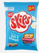 Skips  16 x 45g Salt & Vinegar Crisps, Light Melty & Zingy! Flavour Grab Bag