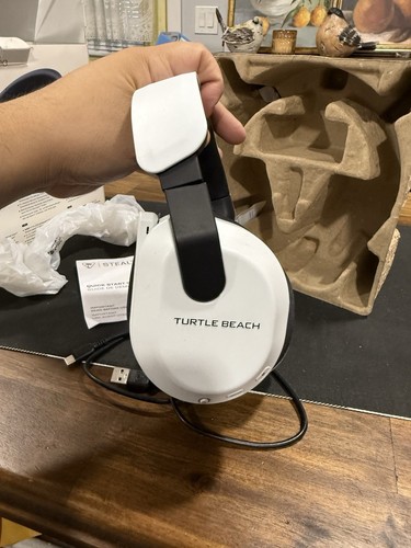 Turtle Beach Stealth 600 Gen 3 Headset for Xbox - Picture 16 of 19