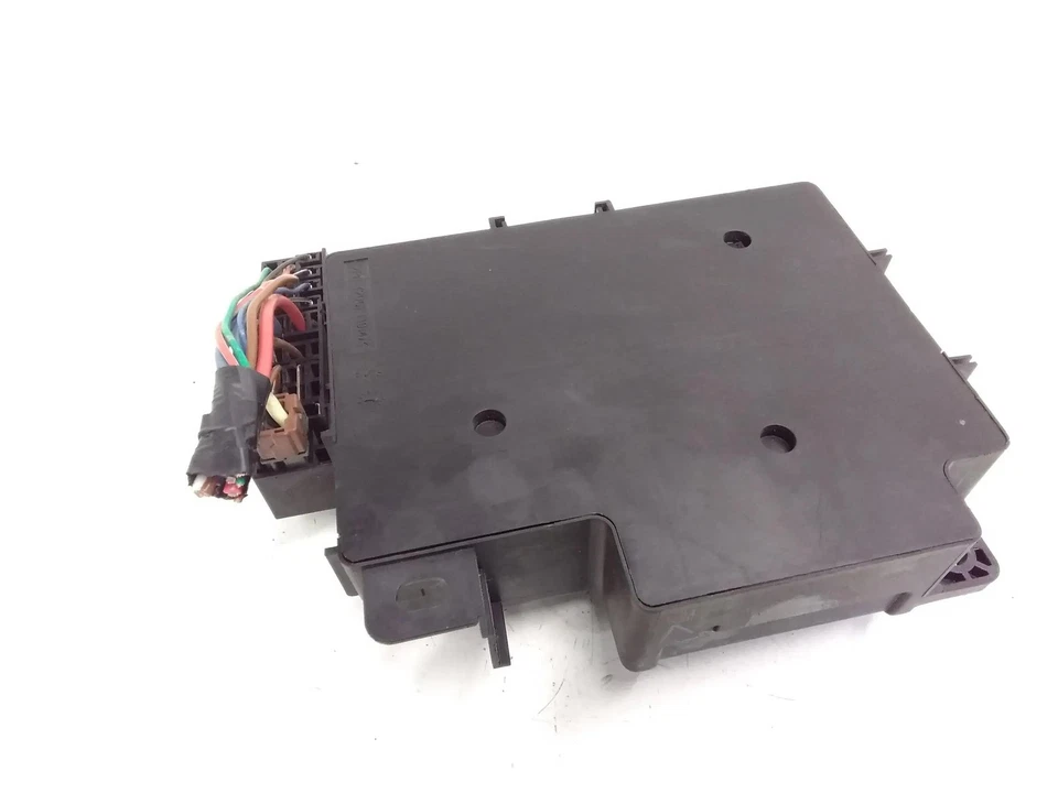 Cassetta fusibili MITSUBISHI OUTLANDER II CWW 8637A824 2.18 Diesel 115kw 27668155 - Immagine 2 di 4