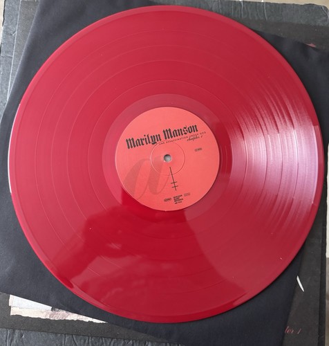Marylin Manson signiertes Vinyl One Assassination Under God Kapitel 1 JSA COA rot - Bild 4 von 4