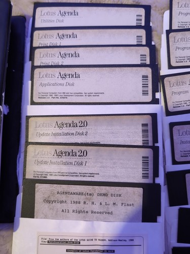 Lote de primera computadora portátil Osborne 01 con manuales y discos ver fotos para artículos - Imagen 16 de 24