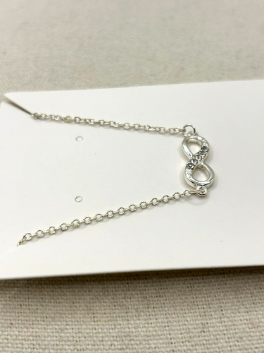 Crystal Rhinestone White Silver Tone Infinity Loop Charm Bracelet 8 Inch NWOT - Picture 4 of 21