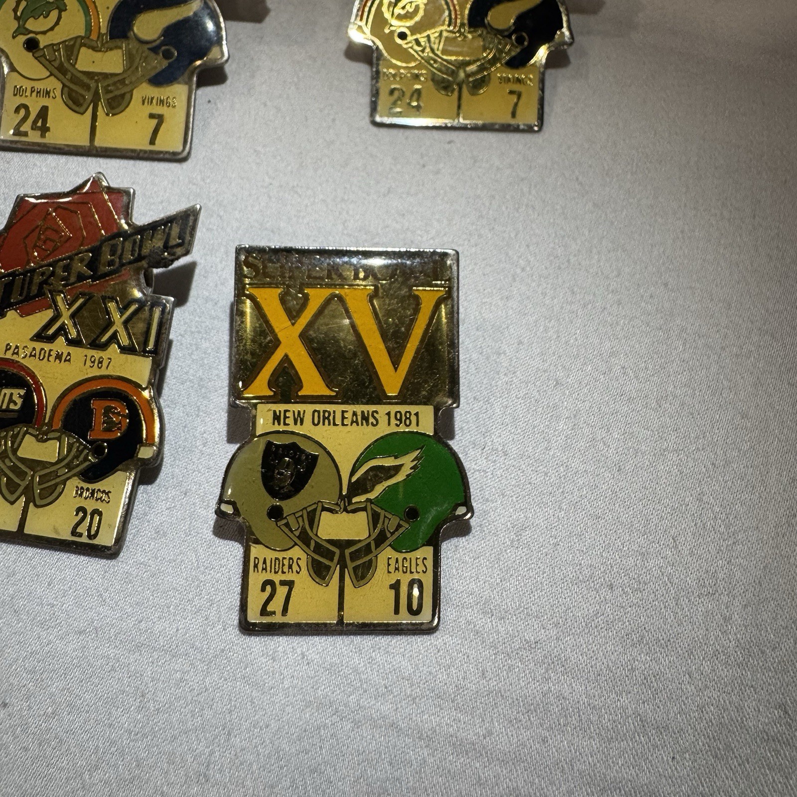 Picture 4 of 8