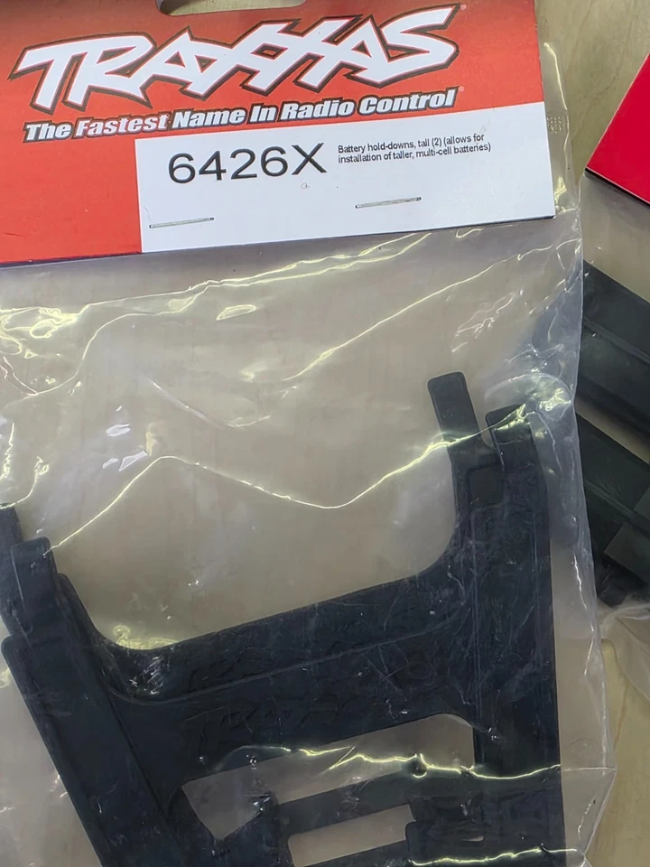 TRAXXAS XO-1 Stabi-Nachrüstsatz+Set für große Akkus 6498+6426X+6427X im Paket - Bild 2 von 4