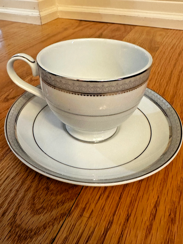 10pc Mikasa Platinum Crown L3428 2 5pc Place Settings Dinner Plates Bowls Cups+ - Picture 11 of 12