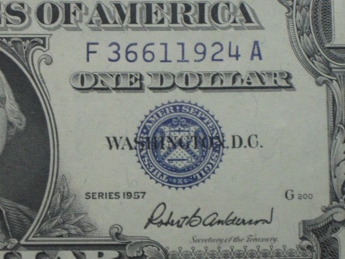 1957 SILVER CERTIFICATE ONE DOLLAR UNCIRCULATED - Picture 4 of 10