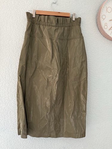 ZARA PATENT FAUX LEATHER MIDI SKIRT Size L - Picture 3 of 4