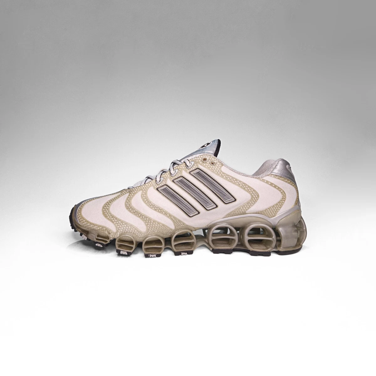 Adidas clearance a3 prata