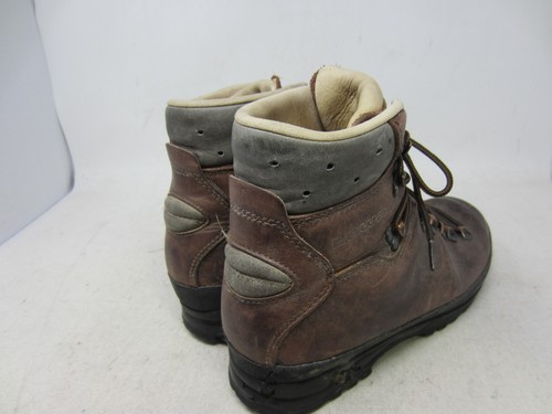 Vintage Lowa Brown Leather Hiking Trekking Boots Vibram Soles - Men's US 8.5 - Picture 3 of 18