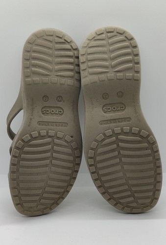 CROCS Women’s Size 9W Meleen Open Toe Strappy Sandals Comfort Casual Beige - Picture 6 of 7