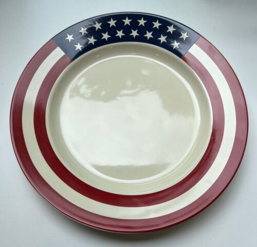 Ralph Lauren HAMPTON'S FLAG Salad Dessert Plate Red Stripes Stars Set Of 8 NEW - Picture 3 of 3