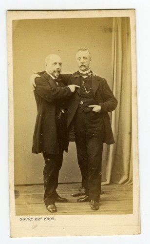 France Paris 2 Men Posing Friendship old Noury CDV Photo 1860's - Picture 4 of 4
